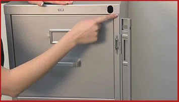 Avon Locksmith Store Avon, CT 860-359-9070  Avon Locksmith Store Avon, CT 860-359-9070