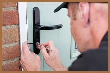 Avon Locksmith Store Avon, CT 860-359-9070  Avon Locksmith Store Avon, CT 860-359-9070